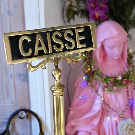 Un Parfum De Violette 3*