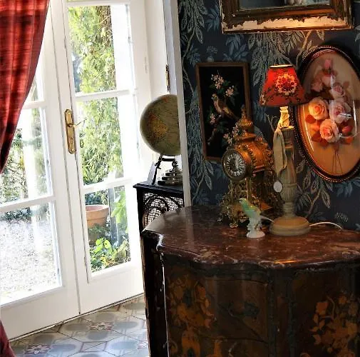 Un Parfum De Violette Bed & Breakfast 3*