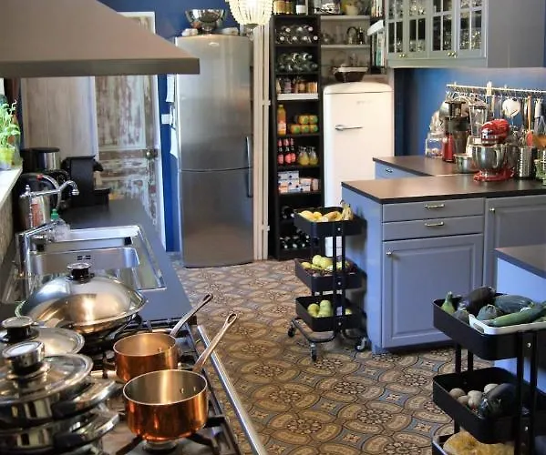 Bed & Breakfast Un Parfum De Violette 3*