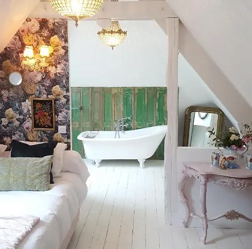 Un Parfum De Violette Bed & Breakfast 3*