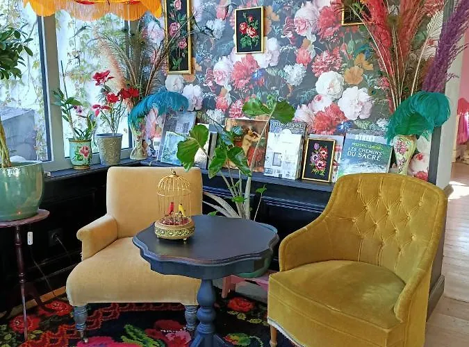 Bed & Breakfast Un Parfum De Violette 3*