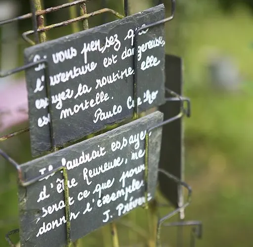 Bed & Breakfast Un Parfum De Violette 3*