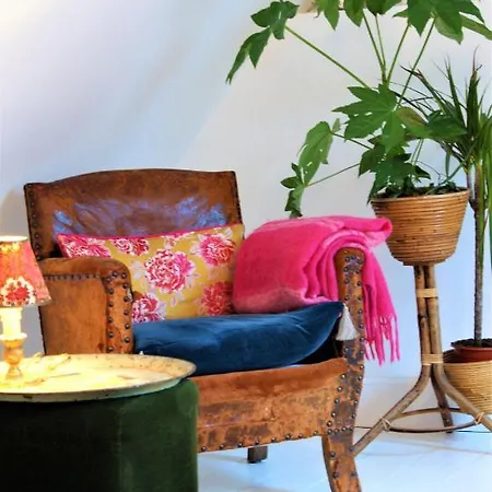 Un Parfum De Violette Bed & Breakfast 3*