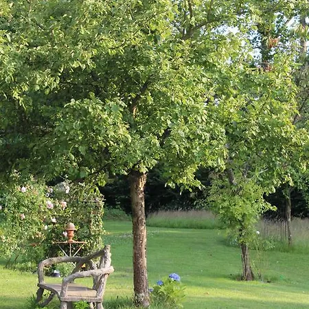 Bed & Breakfast Un Parfum De Violette 3*