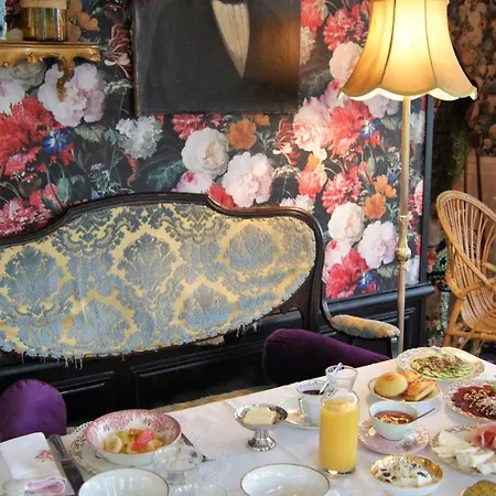 Bed & Breakfast Un Parfum De Violette 3*