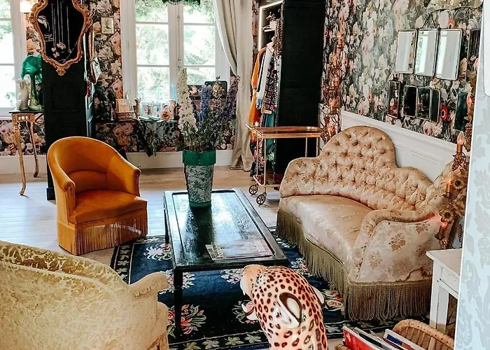 לינה וארוחת בוקר Un Parfum De Violette Fourneville