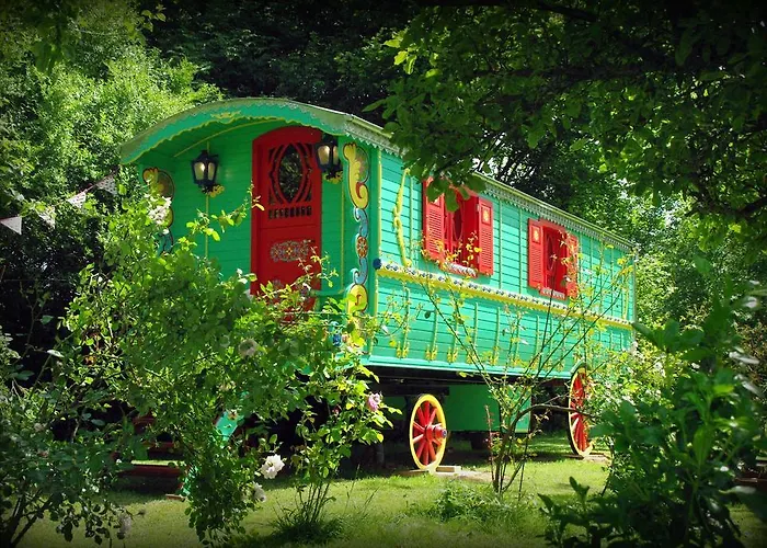 Un Parfum De Violette לינה וארוחת בוקר 3*