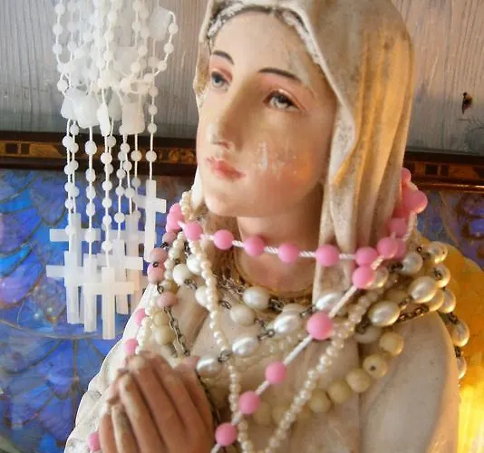 Un Parfum De Violette 3* Fourneville